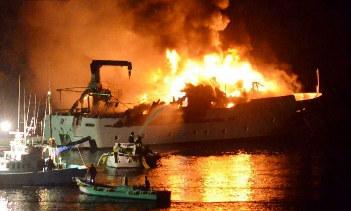 کشتی انگلیسی هدف قرار گرفته در دریای سرخ حامل سوخت برای بمب افکن های اسرائیل بود