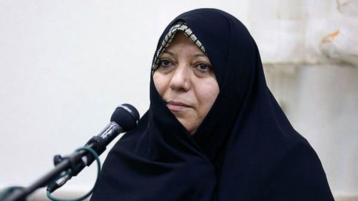 توضیح نماینده تهران درباره تصویر کمکهایش به سیلزدگان/ نصب بنر به روی خودروی کمک به سیل زدگان بدون هماهنگی قبلی با من بوده است