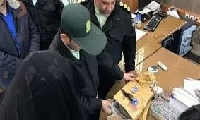 دیدم قیافه رئیس بانک مظلوم است،تصمیم خود را گرفتم