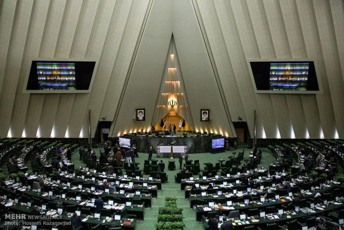 مجلس، طرح دوفوریتی اقدام متقابل علیه آمریکا را بررسی می‌کند