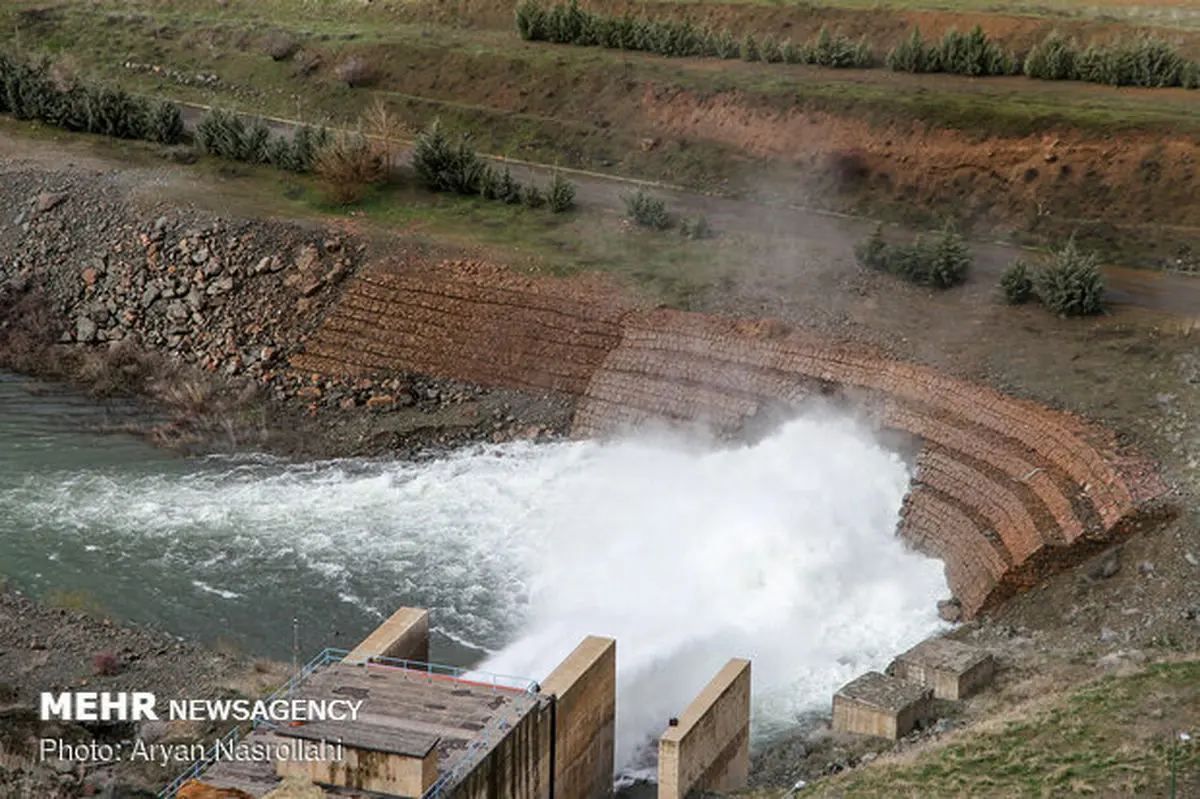 کاهش سرریز خروجی سدهای گلستان