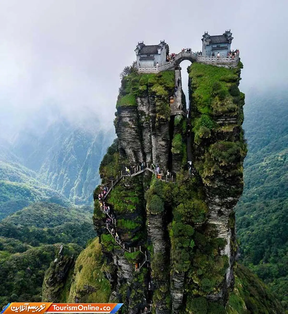 فانجینگ؛برای رسیدن به این مقصد زیبا باید ۸ هزار پله را طی کنید + تصاویر