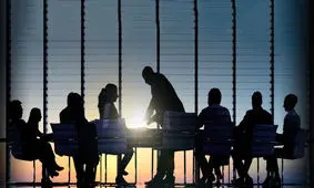 شخص حقوقی کیست و چه تفاوتی با شخص حقیقی دارد؟