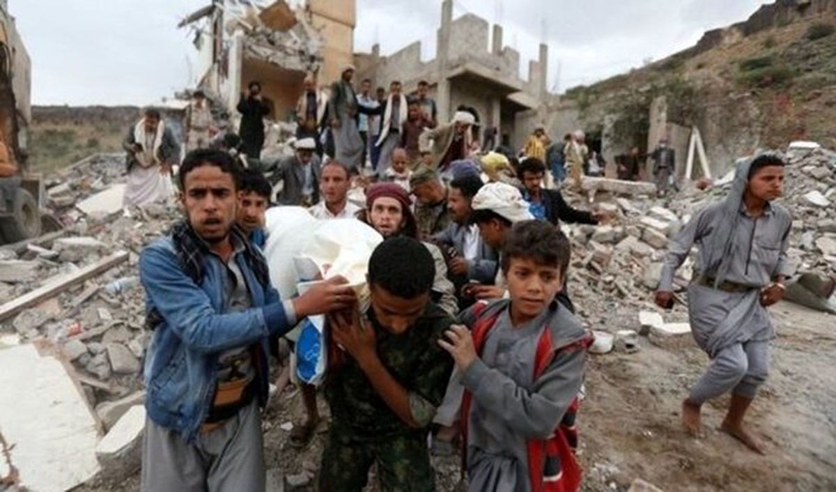 سندرز: مردم یمن به کمک‌ نیاز دارند نه بمب