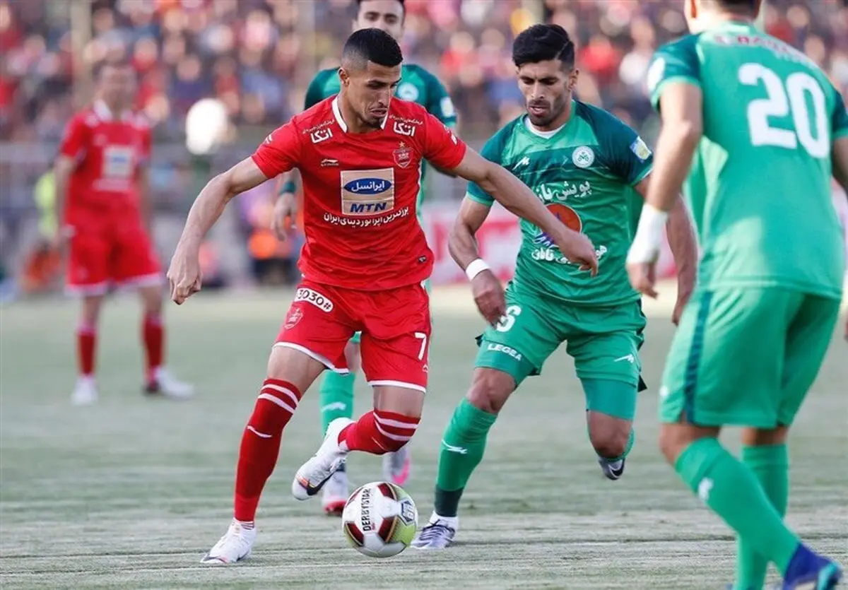 نیمه اول دیدار ذوب‌آهن - پرسپولیس برنده نداشت