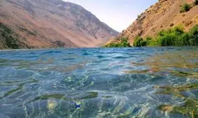 وقوع بهمن در ارتفاعات مشرف به دریاچه گهر