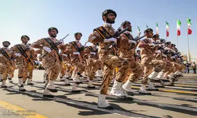 رژه نیروهای مسلح در تهران آغاز شد