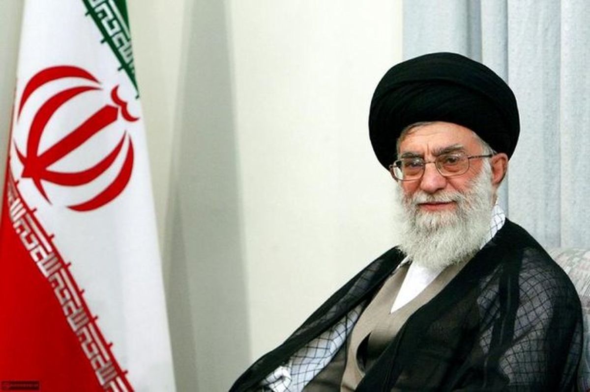 تصویری از شناسنامه حضرت آیتالله خامنهای (صادره پیش از انقلاب)