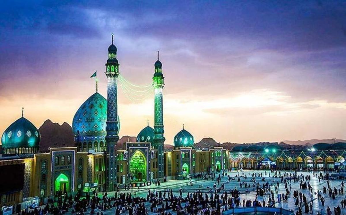 خدمات رسانی ایستگاههای صلواتی در جمکران به 500 هزار زائر