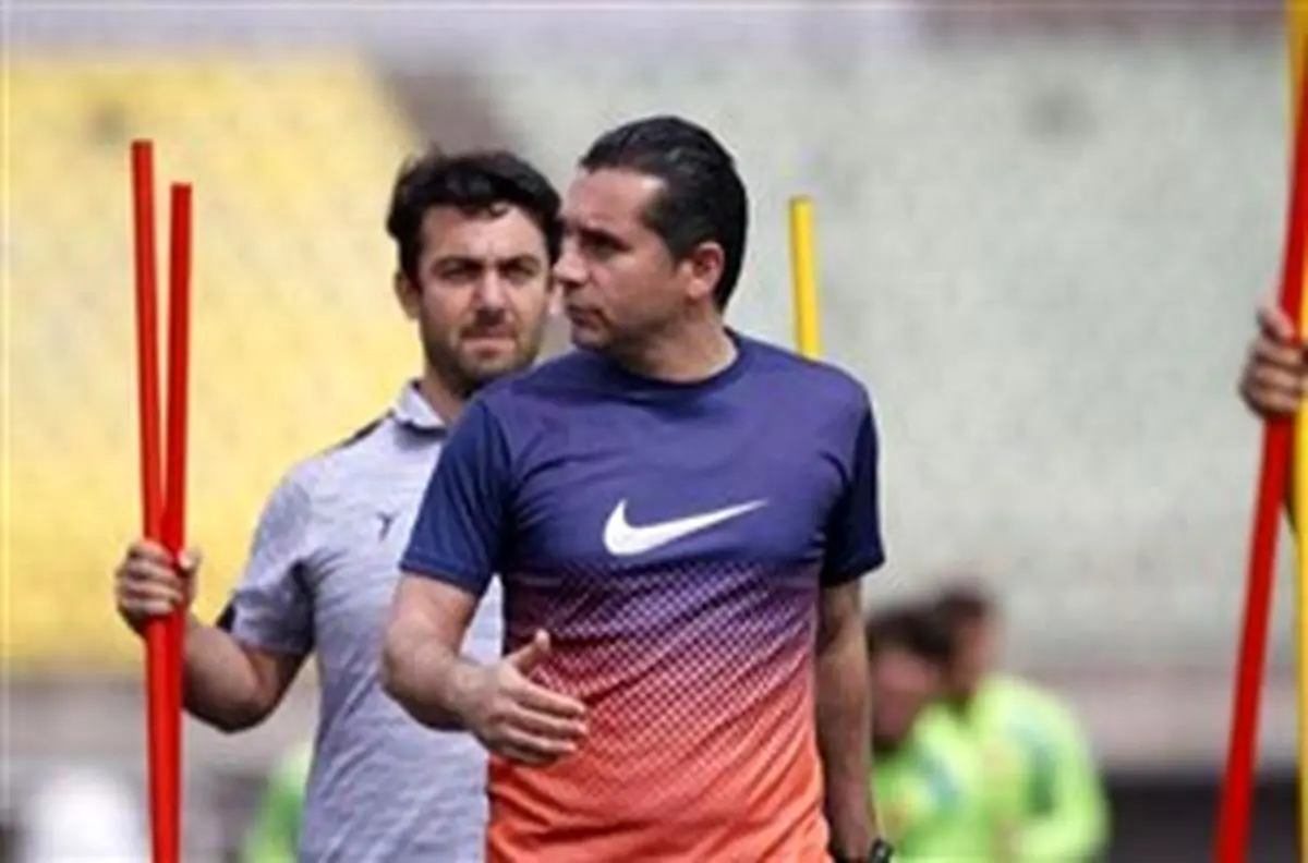 فروزان که هیچی، بوفون هم بود می‌زدیم