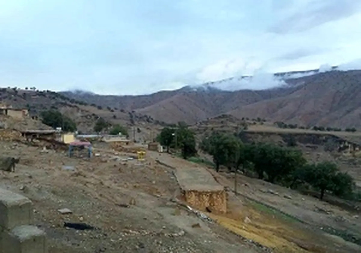 احتمال رانش و ریزش، روستای میراحمد غریبی‌ها را تهدید می‌کند