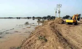 نیروهای بسیج مردم عراق برای کمک به مهار سیل وارد آبادان شدند