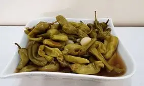 دستور تهیه ترشی بیور؛ ترشی فلفل محلی همدانی