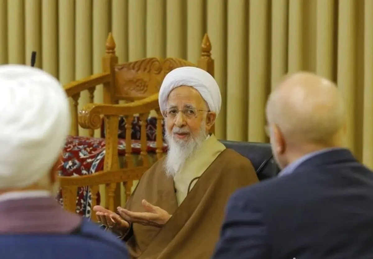 آیت الله جوادی آملی در دیدار قالیباف: با فشار نمی‌توان مردم را اداره کرد/ با مردم ایران باید با فهم و درایت برخورد کرد

