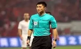 تیم داوری دیدار الاهلی - پرسپولیس مشخص شد