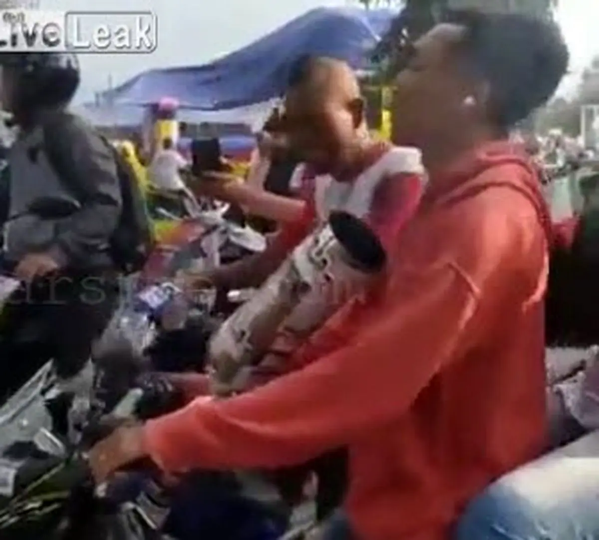 اگزوز عجیب موتور سیکلت!