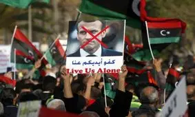 جلیقه زردهای لیبی، ماکرون را به حمایت از حفتر متهم کردند