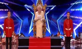 حضور ملکه انگلیس در مسابقات استعدادیابی