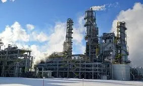 آتش‌سوزی در مجتمع پتروشیمی تاتارستان روسیه ۱۷ زخمی برجای گذاشت