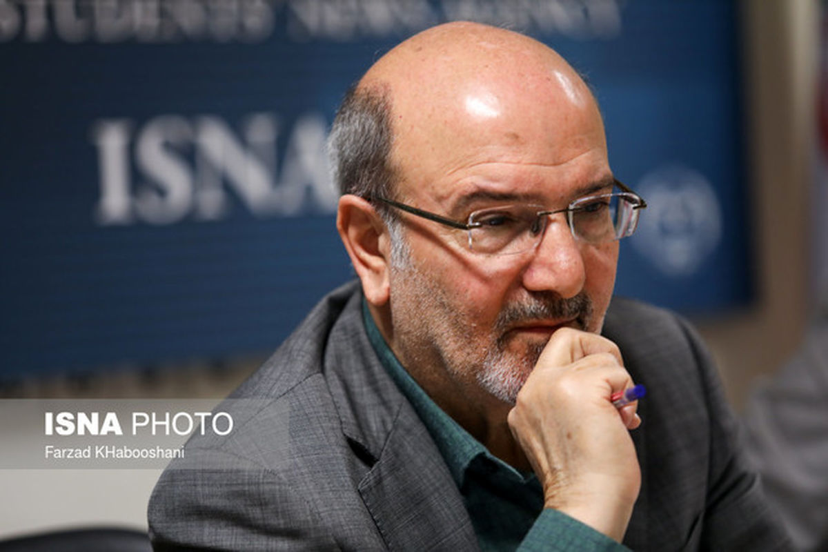 بادامچی: مدرک تحصیلی بالا نباید ملاک نامزدی در انتخابات مجلس باشد