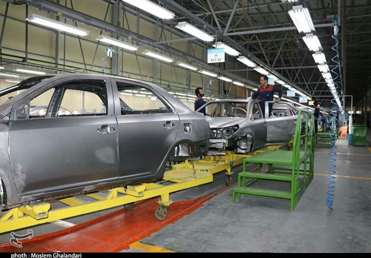 نزول صنعت خودرو ایران به رتبه ۱۸ جهان با افت ۴۰ درصدی تولید + جدول