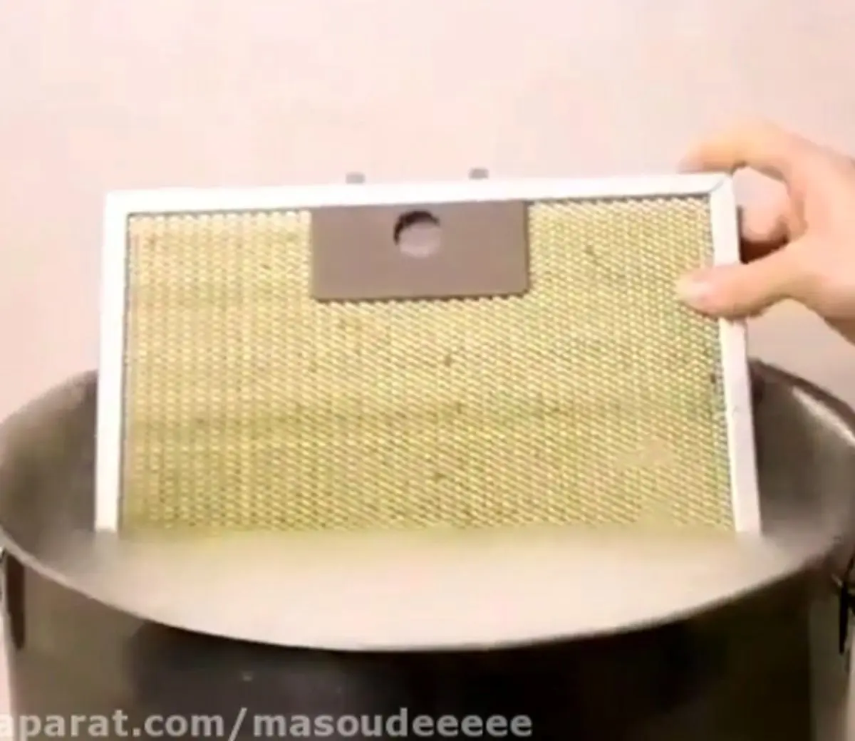 تمیز کردن فیلتر هود با جوش شیرین