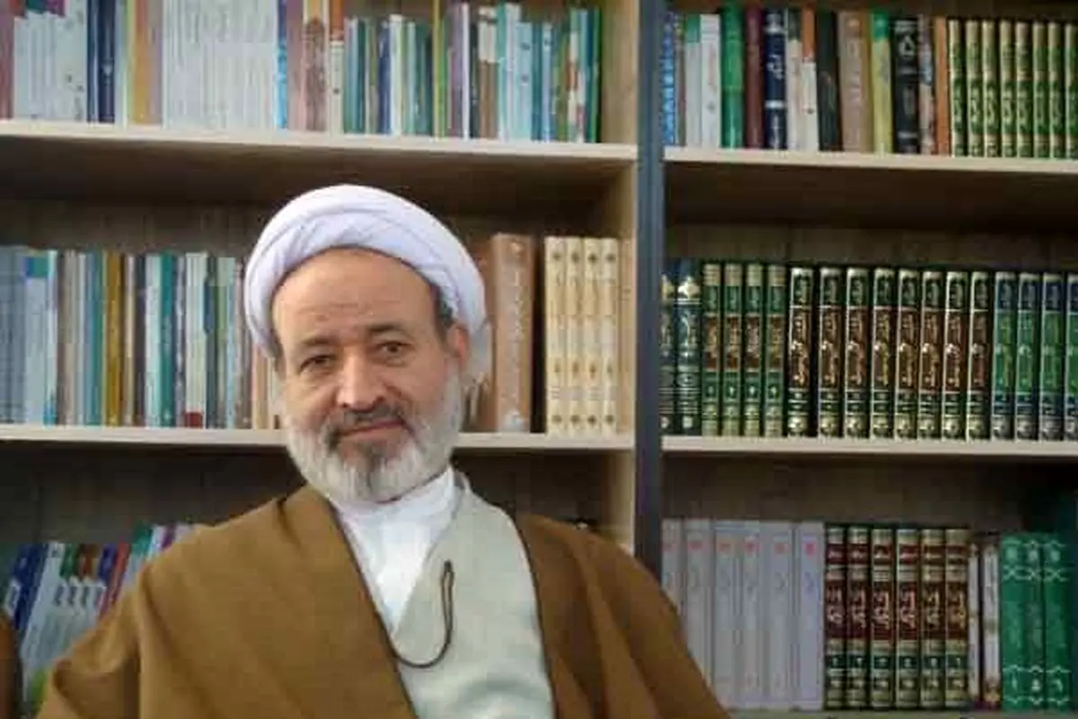 اهدای هزینه مراسم عید اموات ۶۰ خانواده اردستانی به سیل زدگان