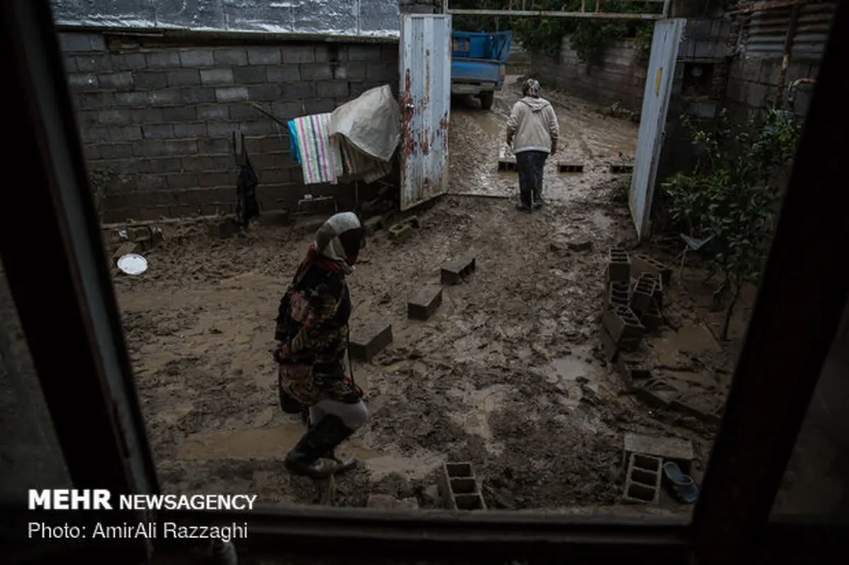 روند ارائه خدمات در مناطق سیل زده مازندران مطلوب است