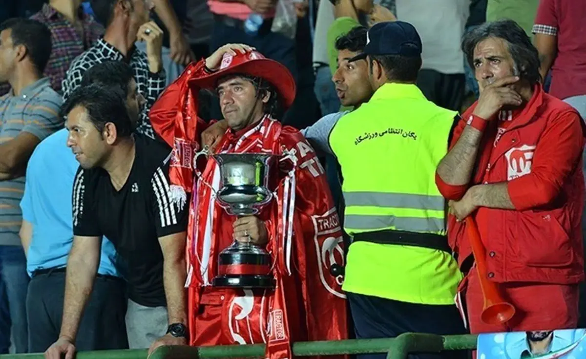 تبعات گل اول پیکان در تبریز؛ هوادار تراکتورسازی دچار حمله قلبی شد