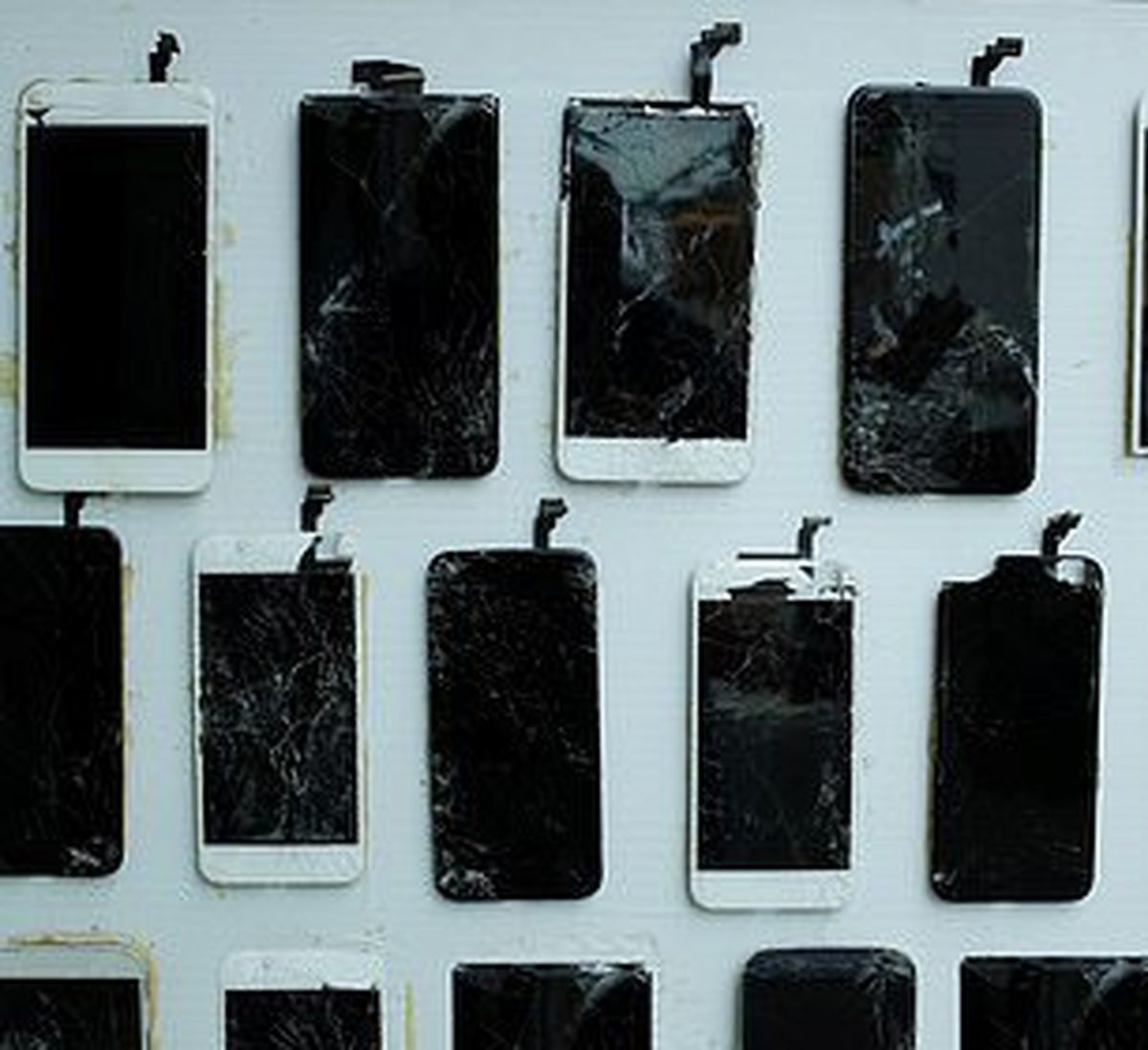 کمپانی اپل با گوشی‌های قدیمی خود چه می‌کند؟ +تصاویر