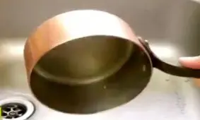 پاک کردن ظروف مسی