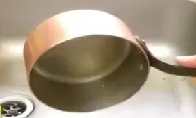 پاک کردن ظروف مسی
