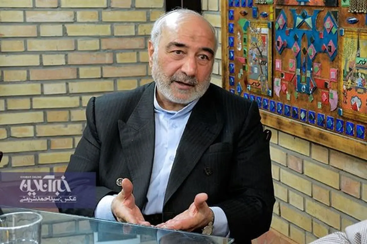 سپاهی‌ها مخالف حضور در اقتصاد بودند، مرحوم‌هاشمی اصرار کرد/سپاه در مقابل بنی صدر ایستاد و او را به زمین زد