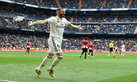 بنزما: من و واران از رئال نمی رویم