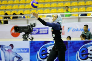 همراه با دختری که عاشق فوتبال بود اما اولین لژیونر والیبال ایران شد