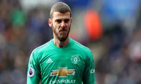 گلر منچستریونایتد از هواداران عذرخواهی کرد