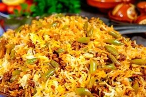 دستور تهیه لوبیا پلو با لوبیا سبز و گوشت چرخ کرده