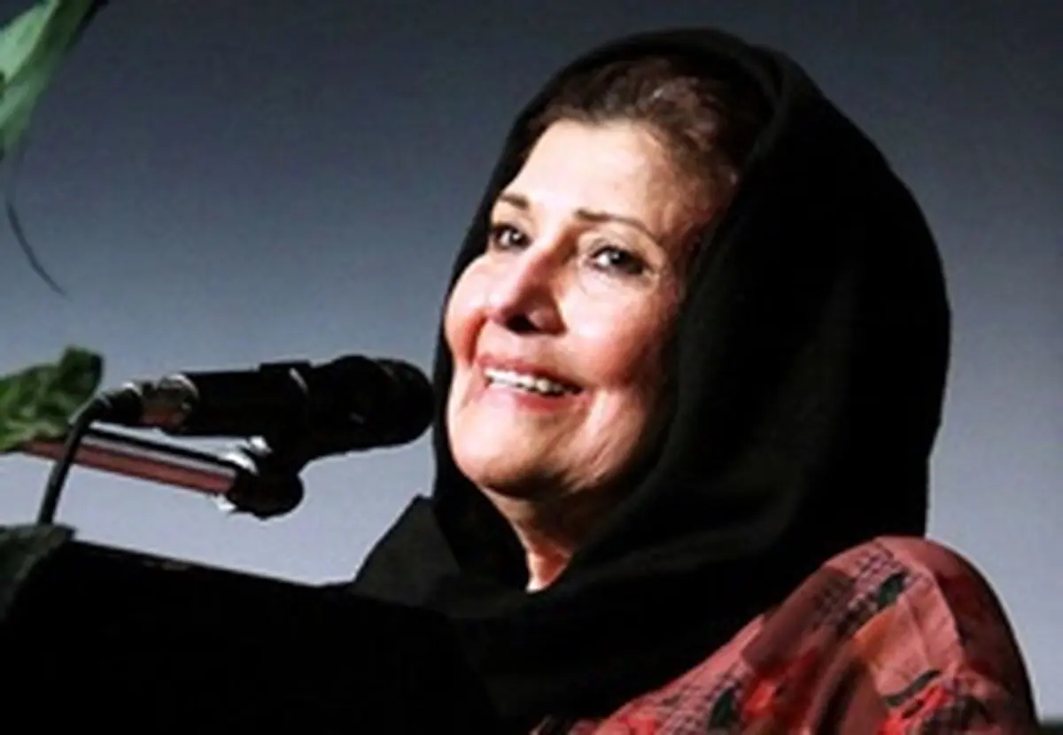 یک کارگردان تئاتر: انسان‌ها در نمایش‌درمانی از تمام بغض‌ها و کینه‌هایشان تخلیه می‌شوند