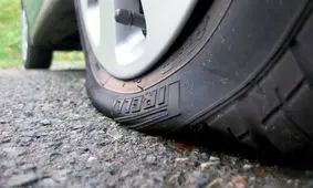 لاستیک پنچر را چگونه تعمیر کنیم؟