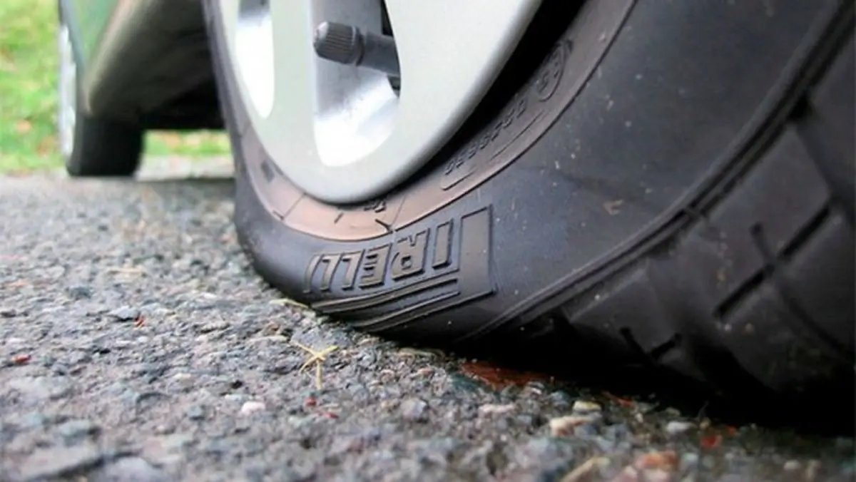 لاستیک پنچر را چگونه تعمیر کنیم؟