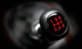 چه زمانی می‌توان با دنده ۲ شروع به حرکت کرد؟