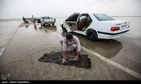 ۵ محور مواصلاتی سیستان در پی ورود سیلاب مسدود است