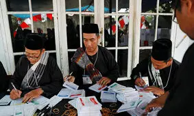 مرگ ۹۲ نفر به خاطر کار زیادِ شمارش آرا در انتخابات اندونزی