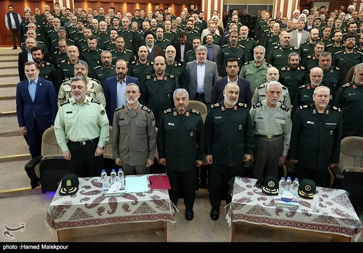 ۴ فرمانده کل سپاه در یک قاب