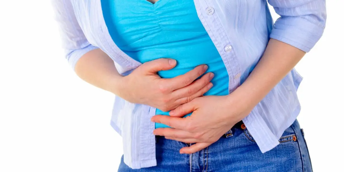 علائم و روش‌های درمانی مسمومیت غذایی