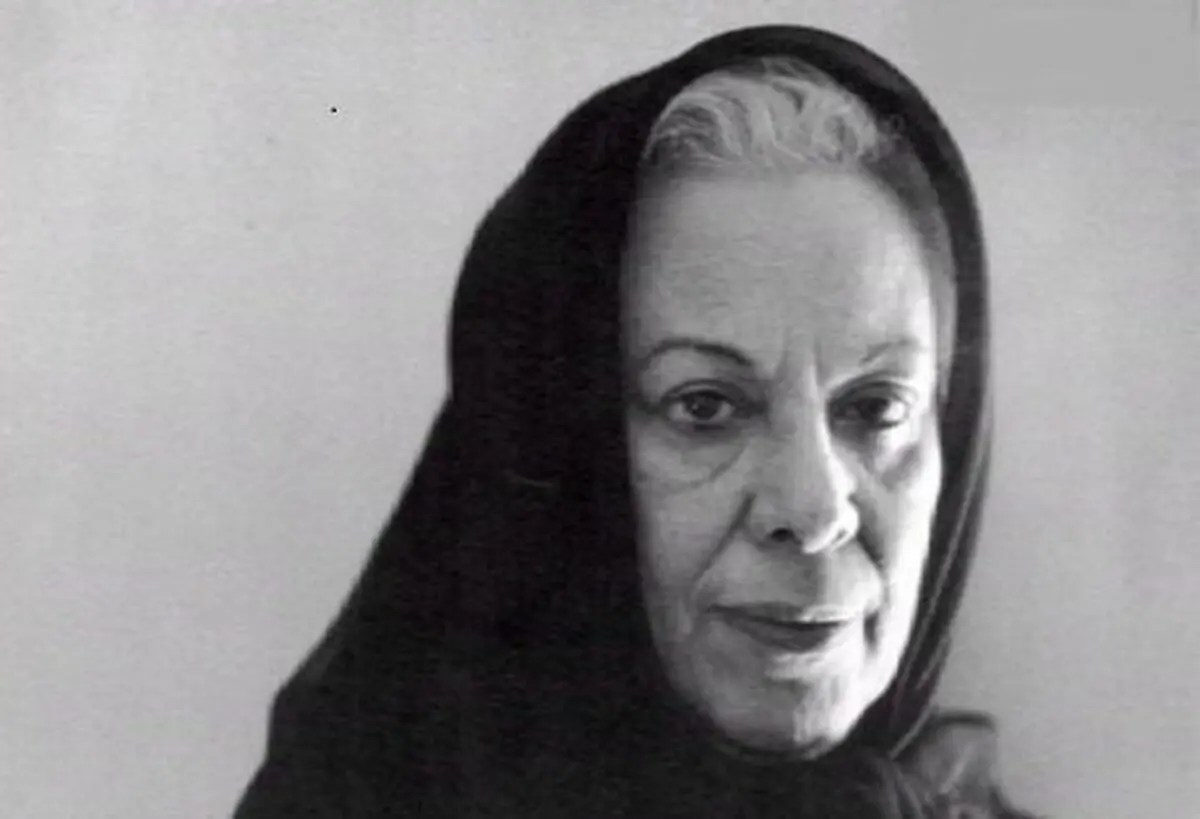 ماجرای زنی که از پختن تخم مرغ عاجز بود و در رادیو دستور آشپزی می‌داد!