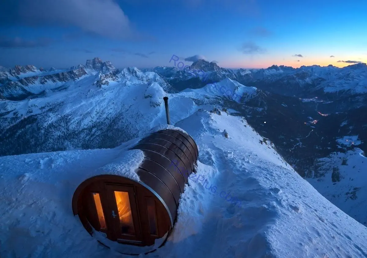 سونا در ارتفاع ۲۷۵۲ متری زمین + تصویر