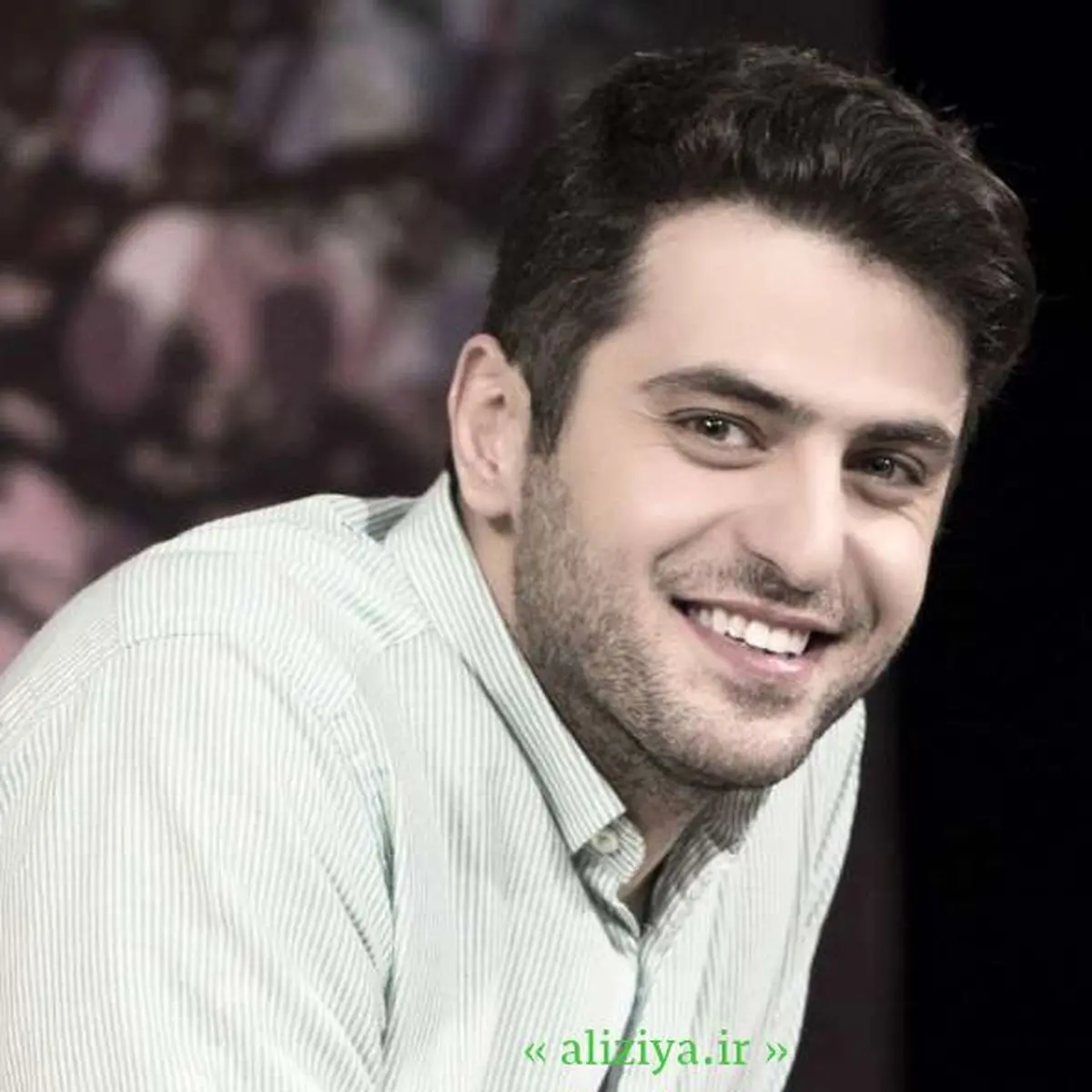 هجوم دخترها برای سلفی گرفتن با علی ضیاء+ویدئو