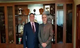 ملاقات سفیر کشورمان با رئیس جدید فدراسیون فوتبال بلاروس