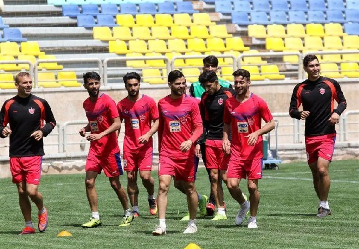 درخواست خلیلی از هواداران و طعنه بازیکنان به سپاهانی‌ها/ بیرانوند سوژه بازیکنان شد